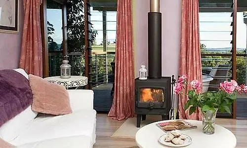 **** Bed & Breakfast The Spotted Chook And Amelie'S Petite Maison Australia
